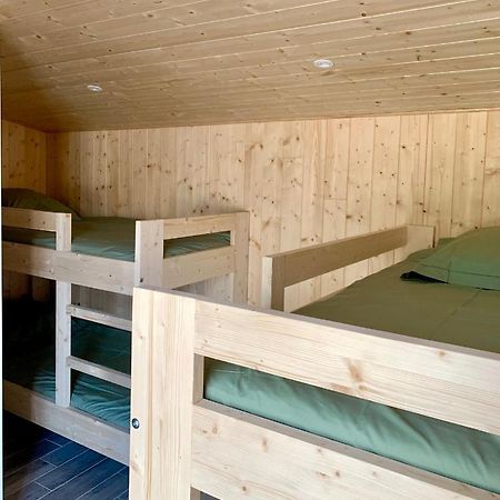 La Petite Auberge Insolite Saint-Affrique Extérieur photo