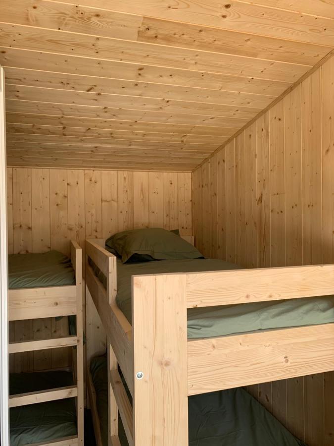 La Petite Auberge Insolite Saint-Affrique Extérieur photo