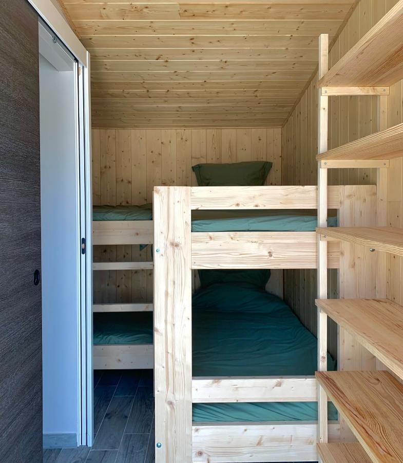 La Petite Auberge Insolite Saint-Affrique Extérieur photo